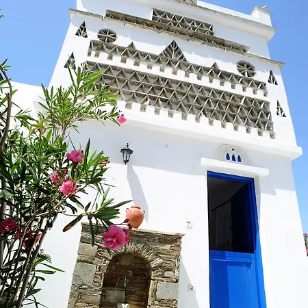 Porto Vlastos * Agios Ioannis (Tinos)